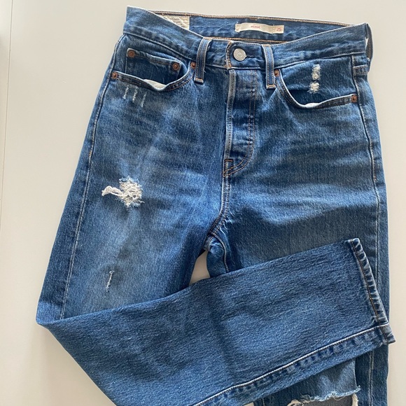 Levi’s Wedgie Jeans - Picture 3 of 3